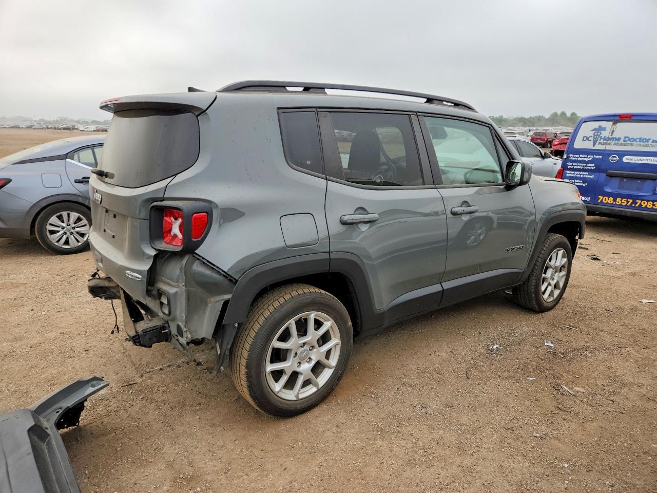 2020 Jeep Renegade Latitude - Фото 3