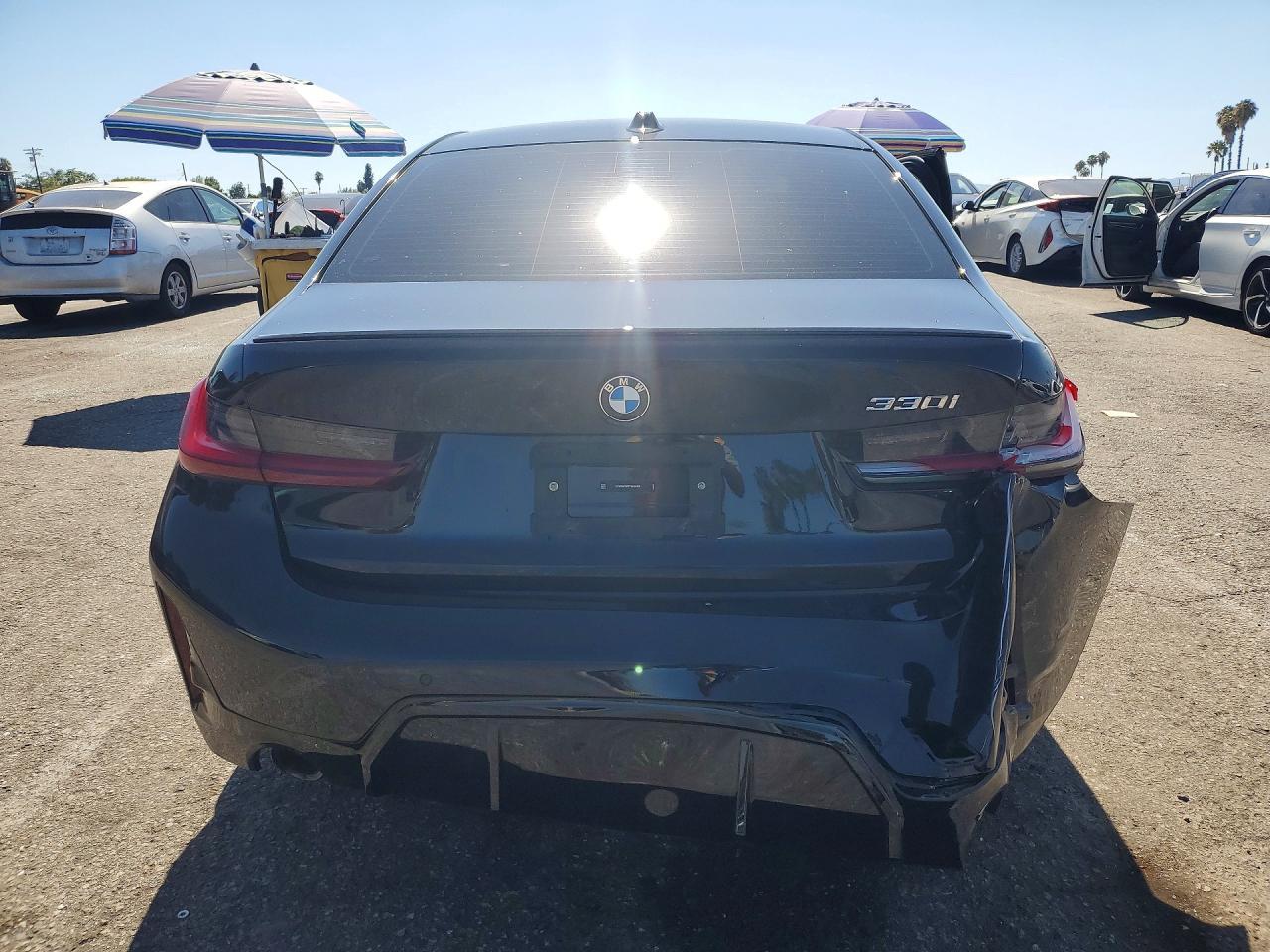2026 BMW 330I - Фото 6