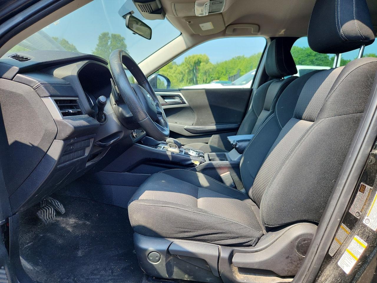 2023 Mitsubishi Outlander Es - Фото 7