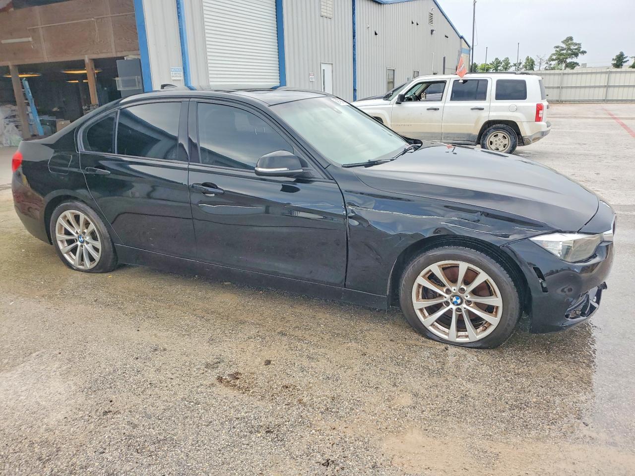 2017 BMW 320 I - Фото 4