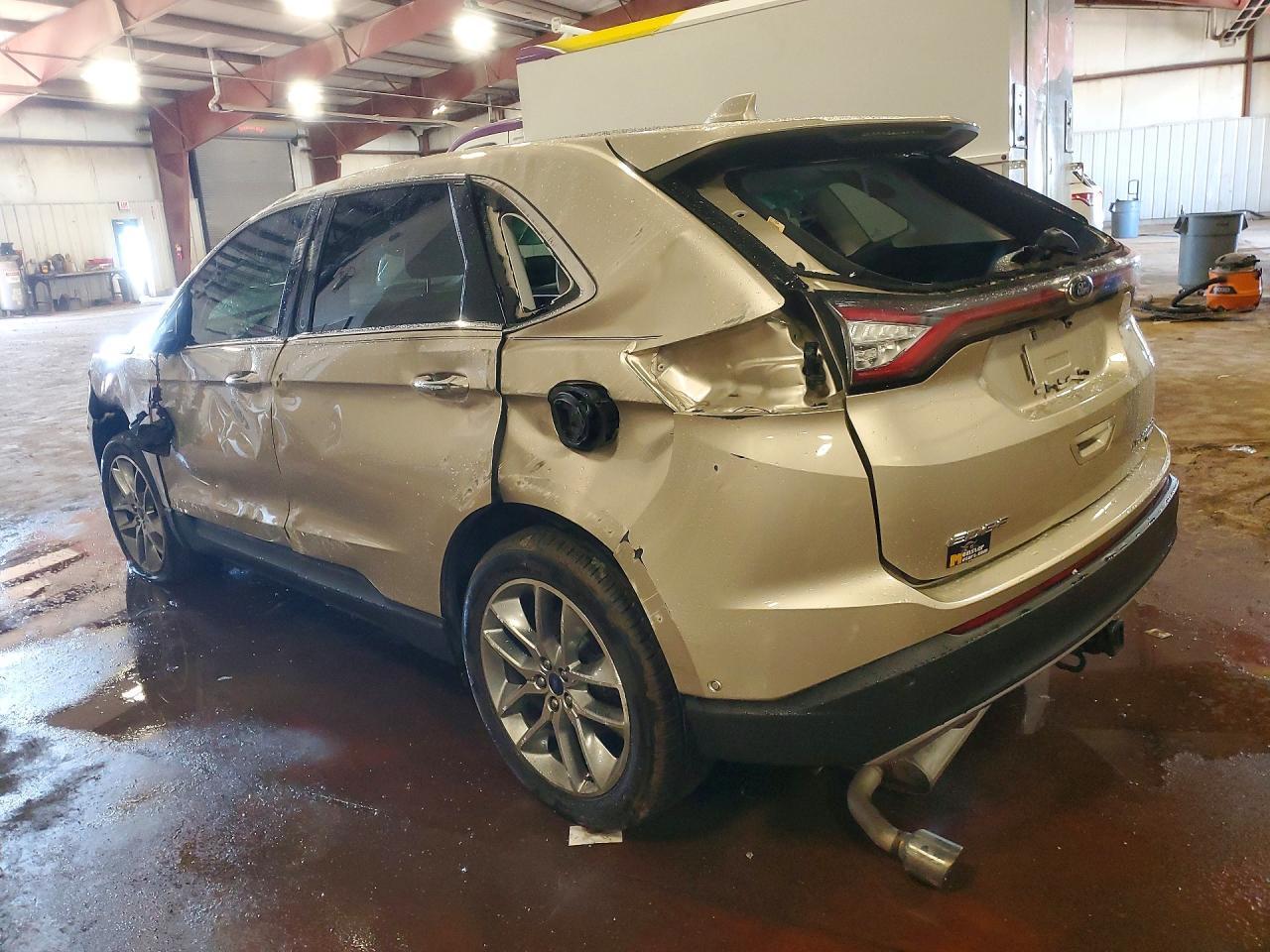 2017 Ford Edge Titanium - Image 2