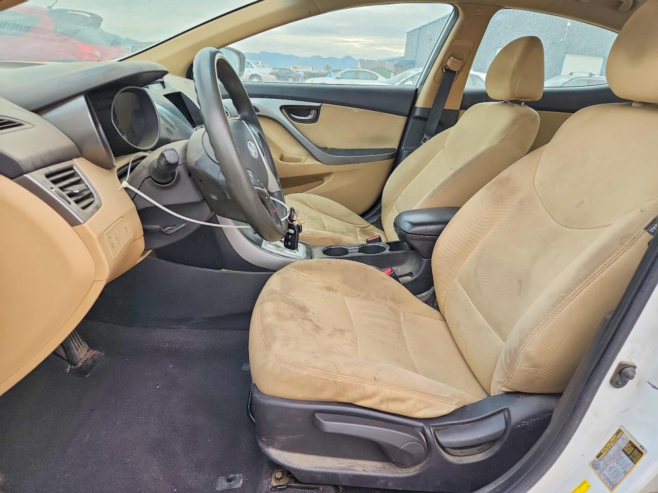 2012 Hyundai Elantra Gls - Фото 7
