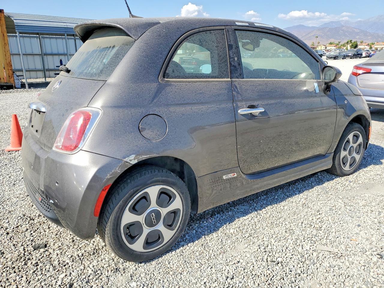 2016 Fiat 500 Electric - Фото 3