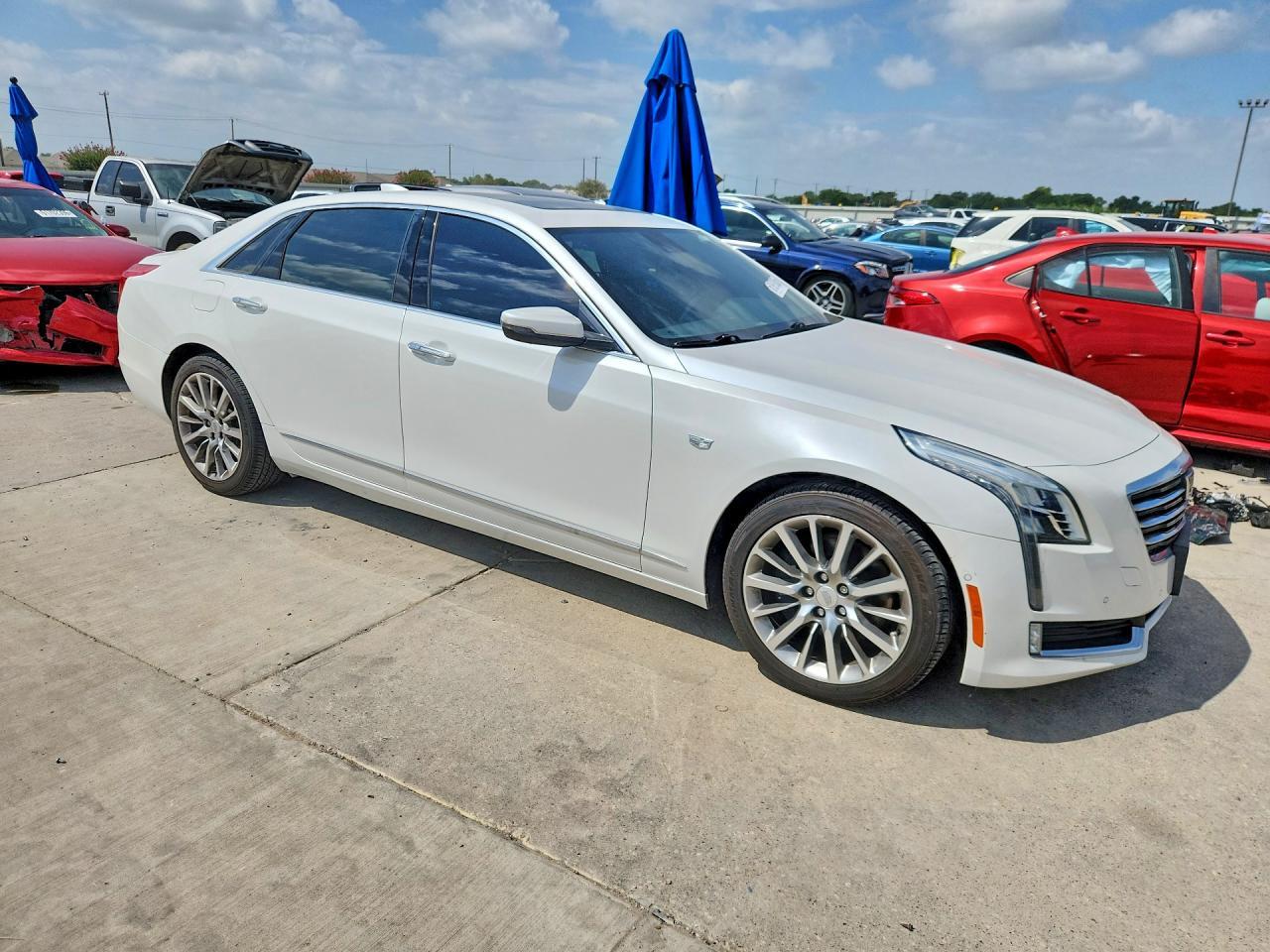 2016 Cadillac Ct6 Luxury - Image 4