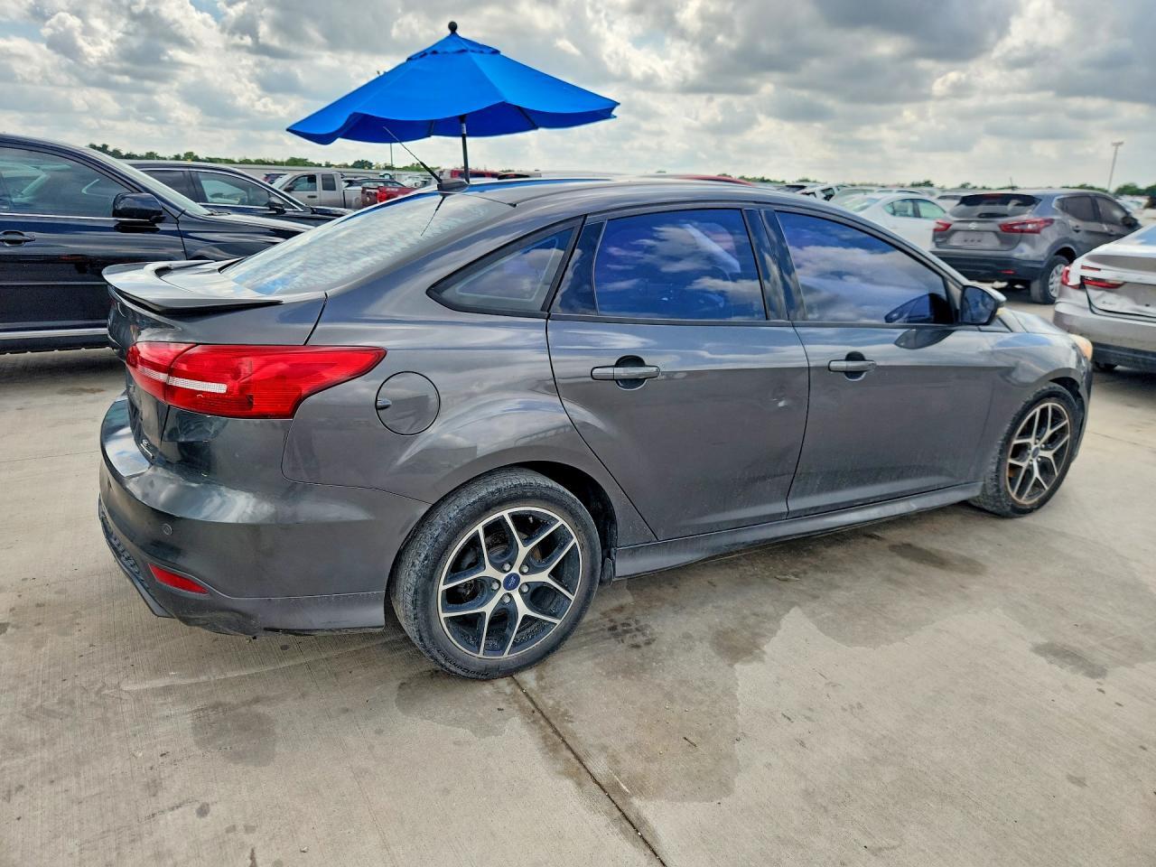 2016 Ford Focus Se - Image 3