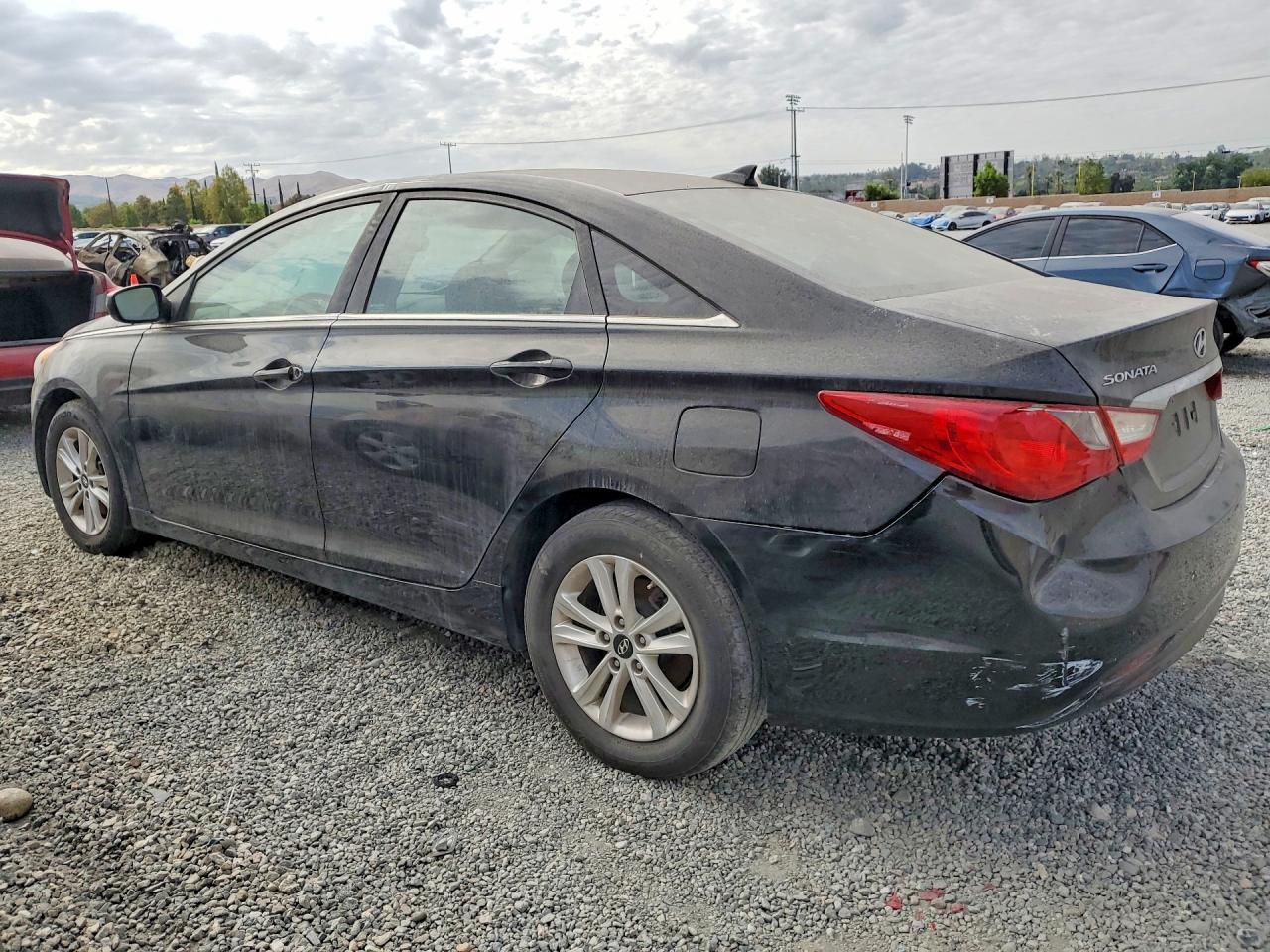2013 Hyundai Sonata Gls - Фото 2