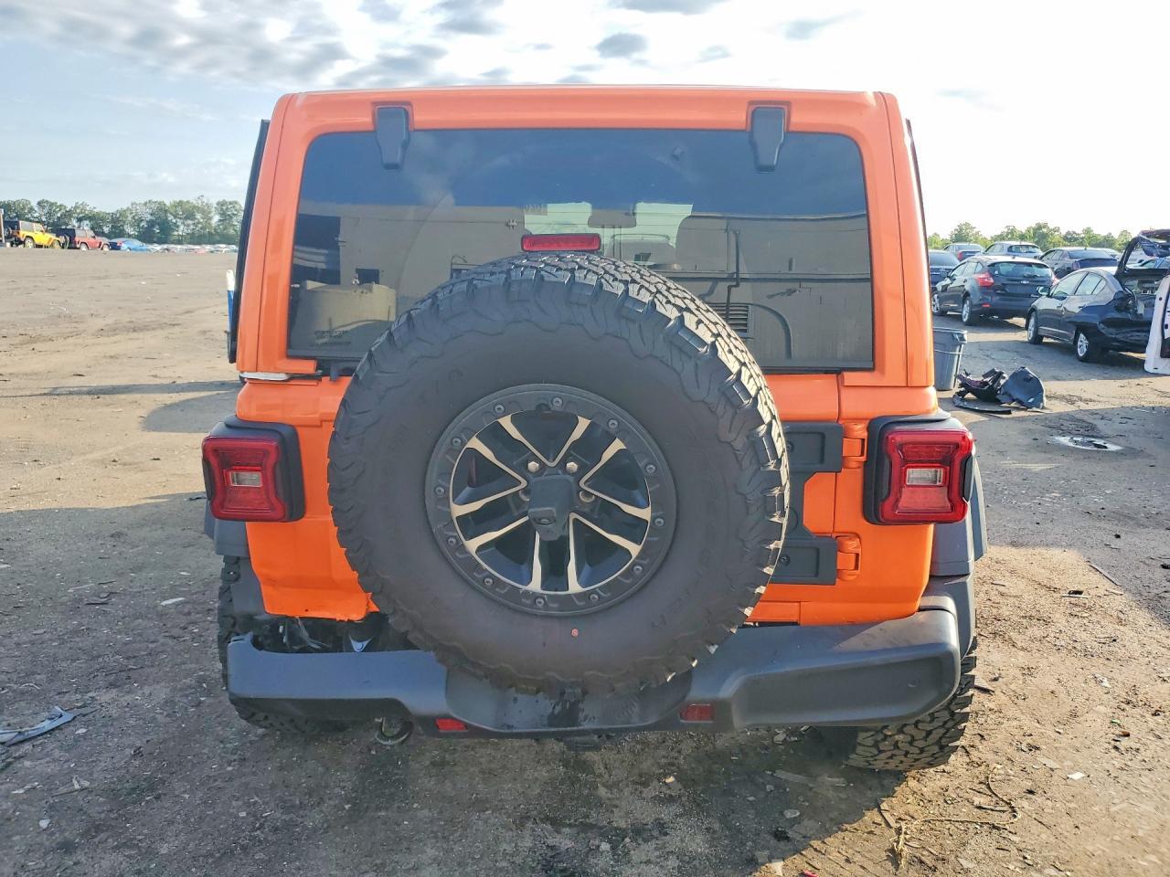 2025 Jeep Wrangler Sport - Фото 6