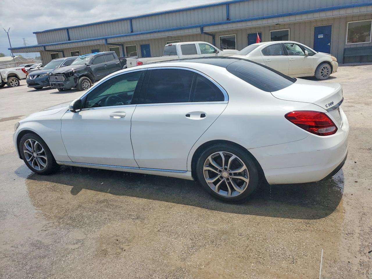 2017 Mercedes-Benz C 300 - Image 2