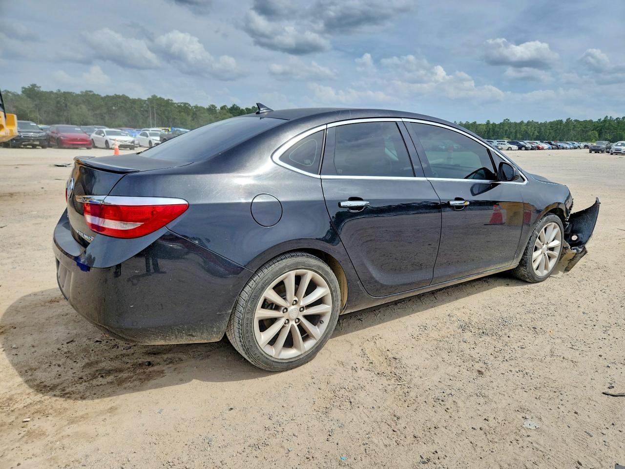 2013 Buick Verano Premium - Фото 3