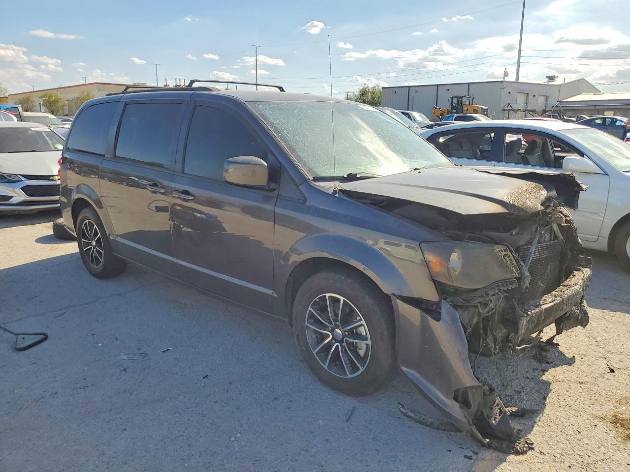 2019 Dodge Grand Caravan Gt - Фото 4