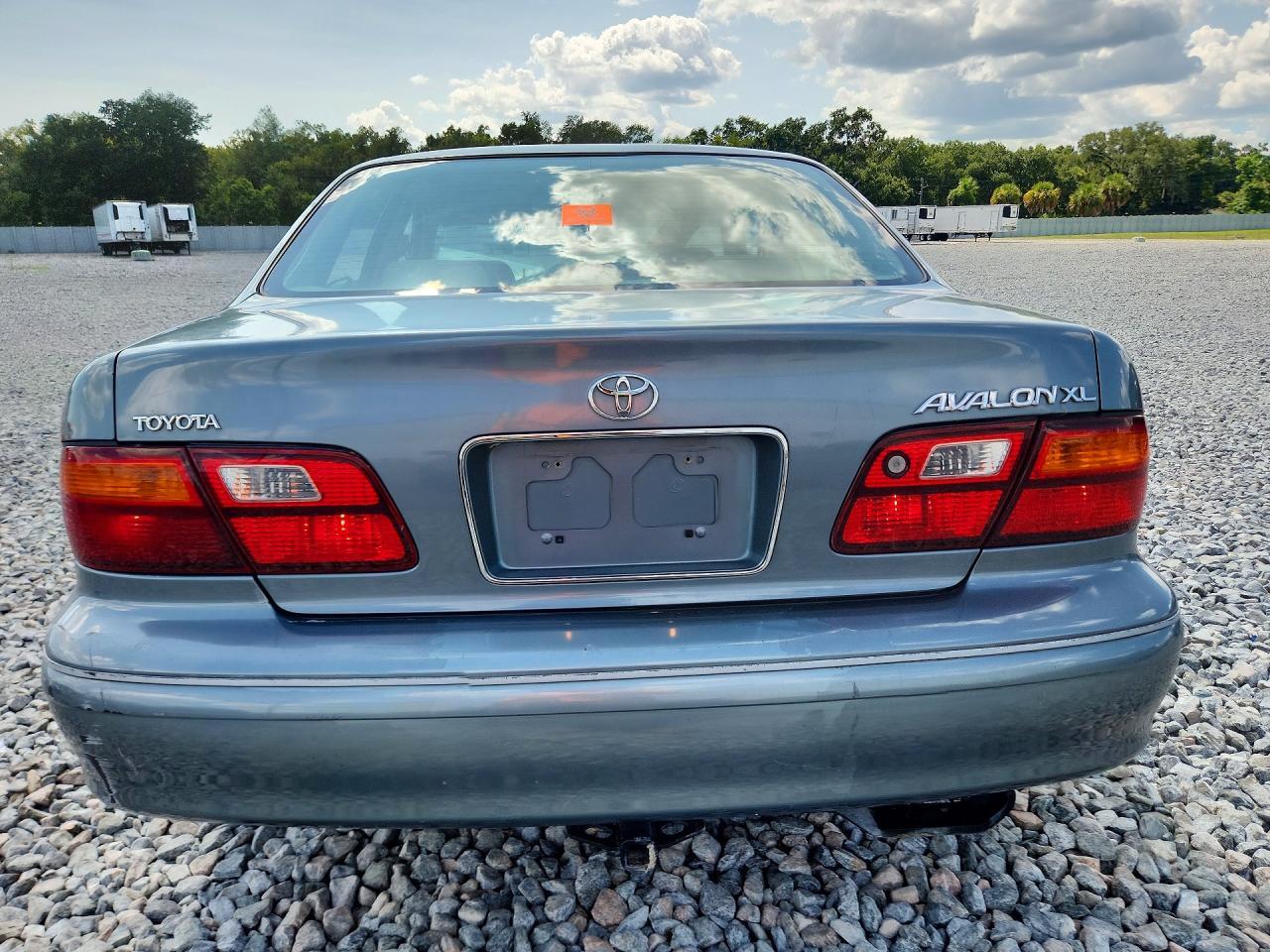 1999 Toyota Avalon Xl - Image 6
