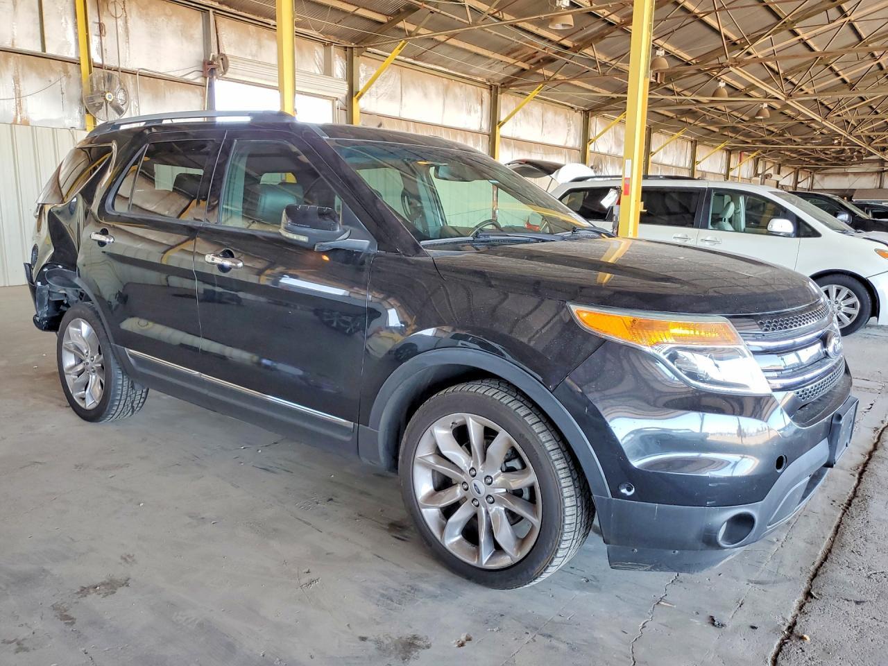2013 Ford Explorer Limited - Image 4