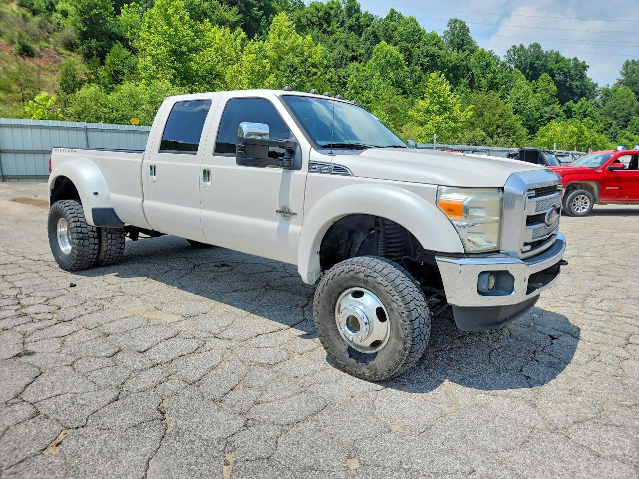 2015 Ford F350 Super Duty - Фото 4