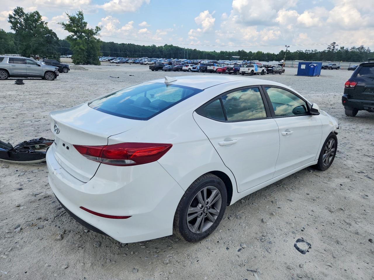2017 Hyundai Elantra Se - Фото 3