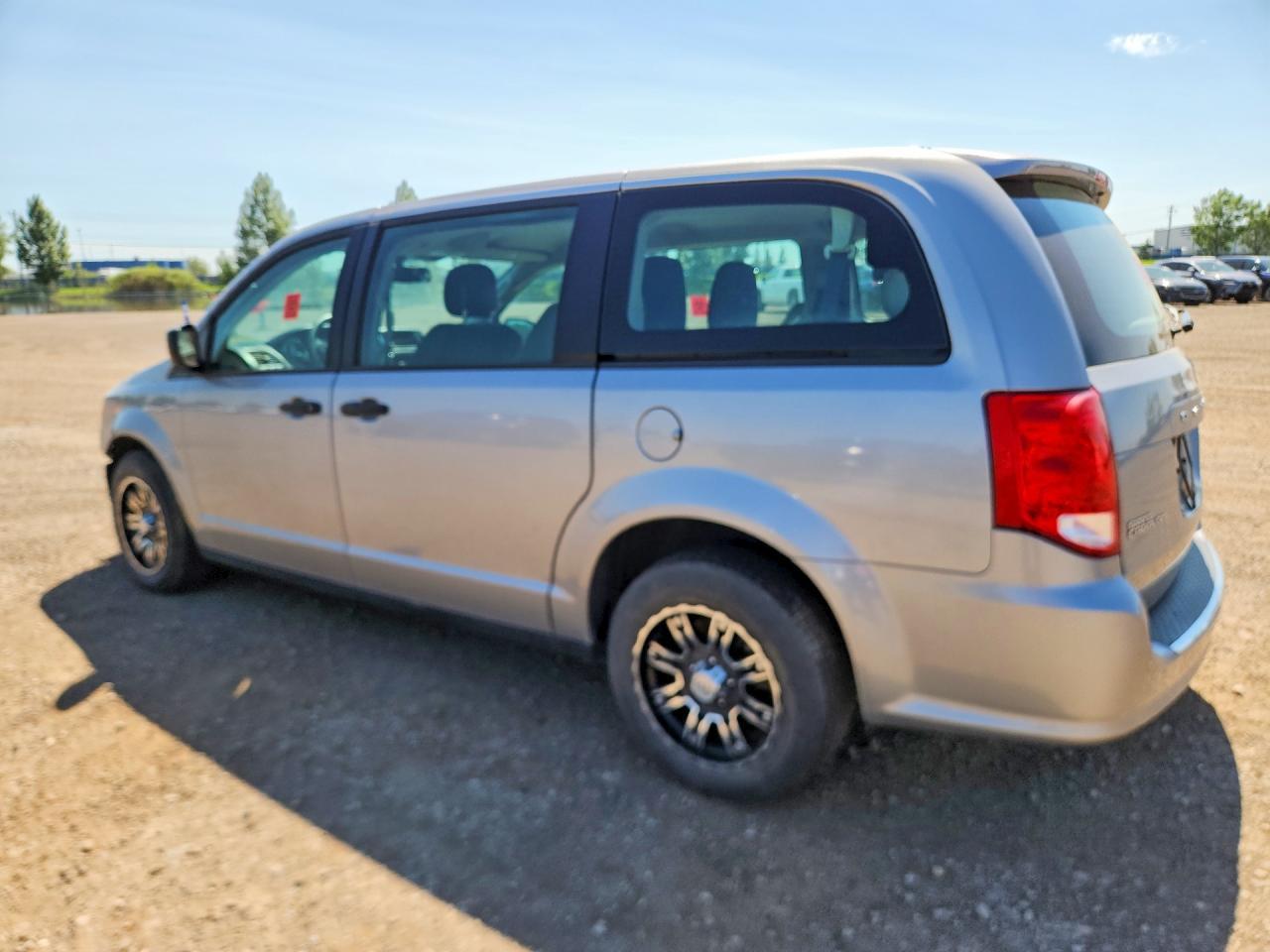 2018 Dodge Grand Caravan Se - Фото 2