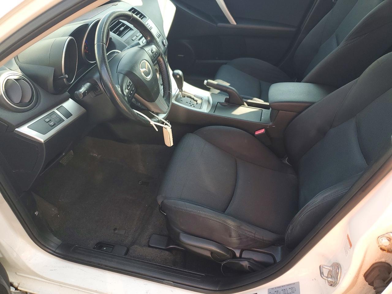 2011 Mazda 3 S - Фото 7