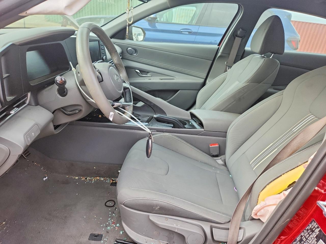 2025 Hyundai Elantra Sel Sport - Фото 7