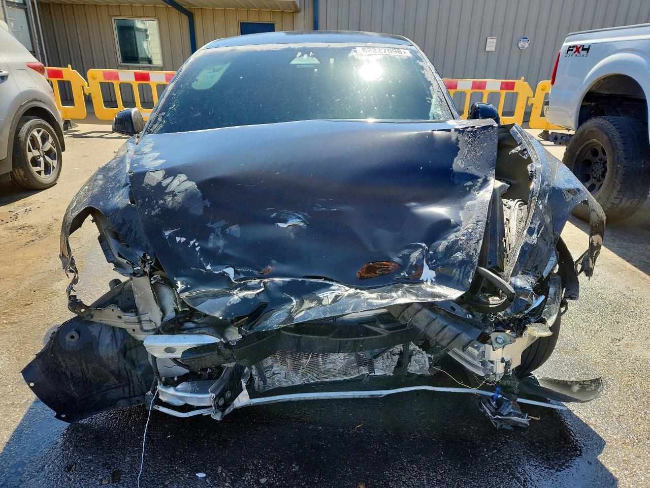 2022 Tesla Model 3 - Фото 5