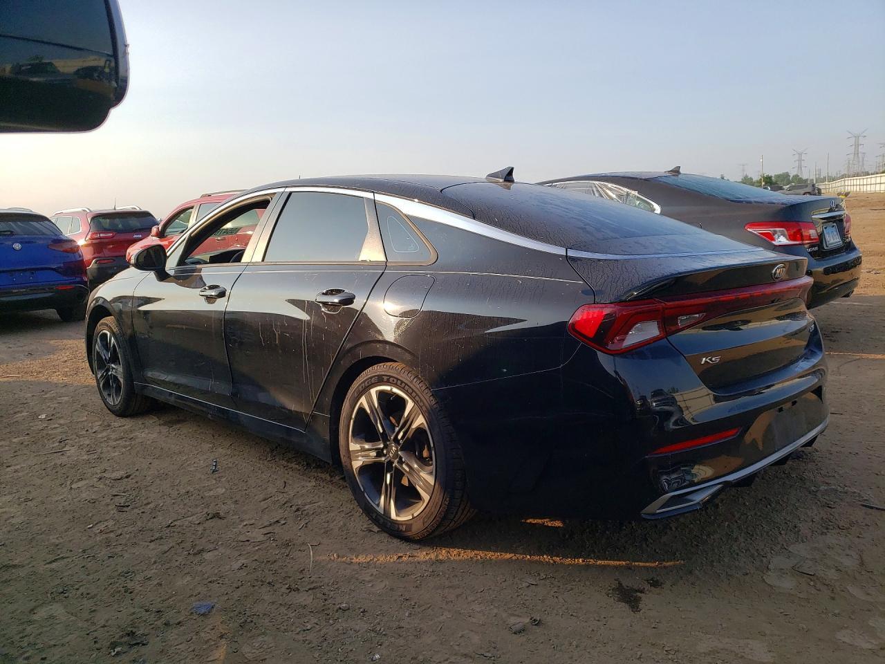 2021 Kia K5 Lxs - Image 2