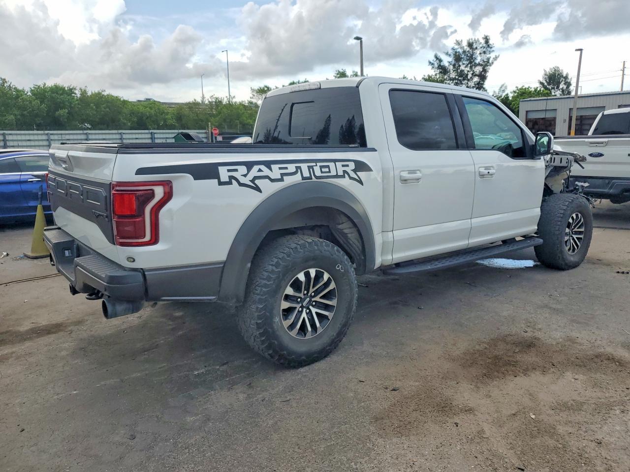 2021 Ford F150 Lightning Pro/Lightning Xlt/Lightning Lariat - Фото 3