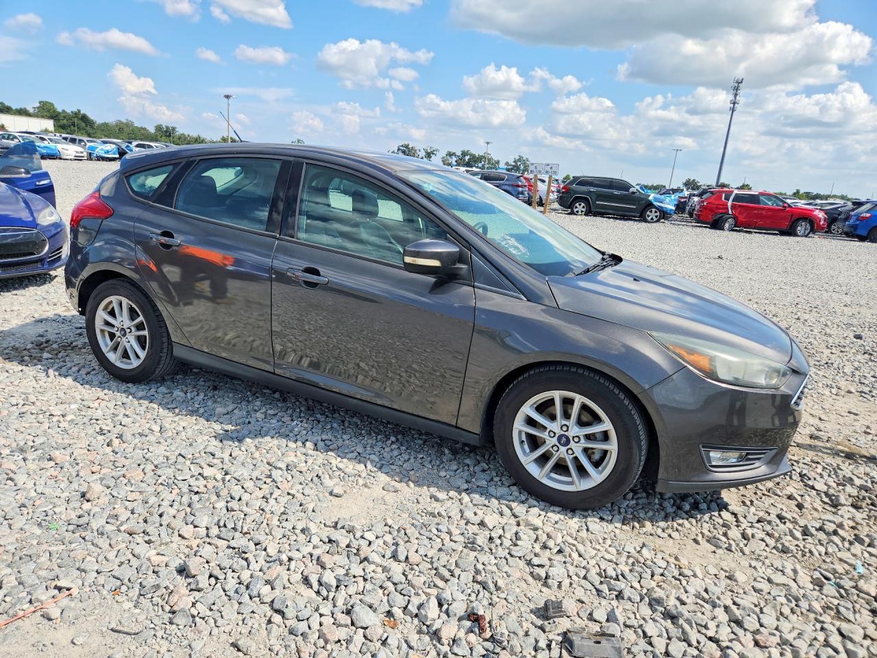 2017 Ford Focus Se - Фото 4