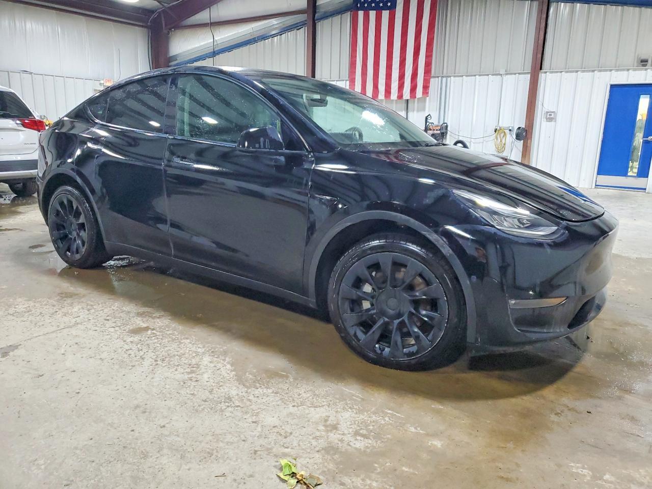 2022 Tesla Model Y - Фото 4