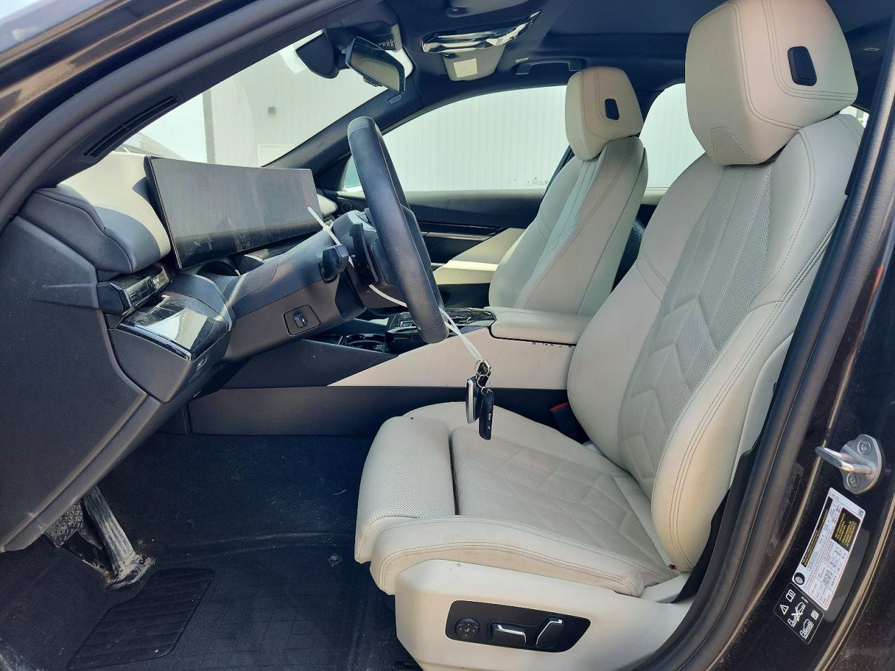 2024 BMW 530 Xi - Фото 7