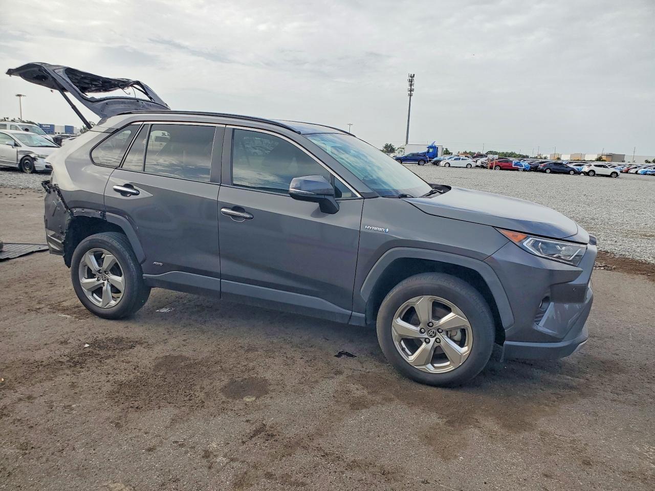 2021 Toyota Rav4 Limited - Фото 4