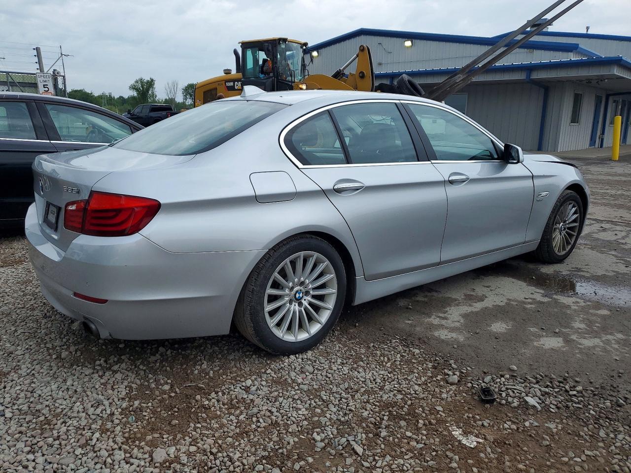 2012 BMW 535 Xi - Фото 3