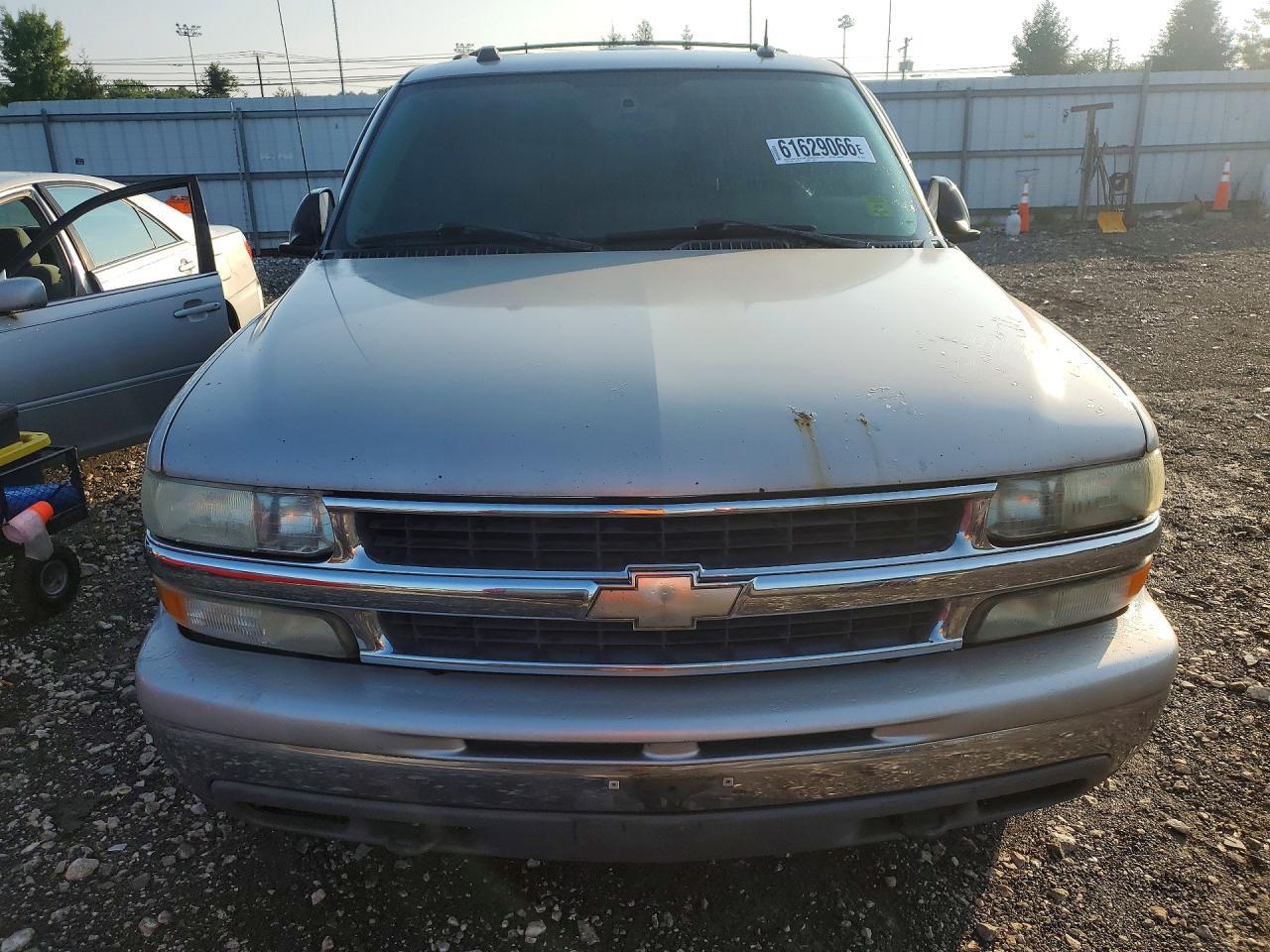 2004 Chevrolet Tahoe K1500 - Image 5