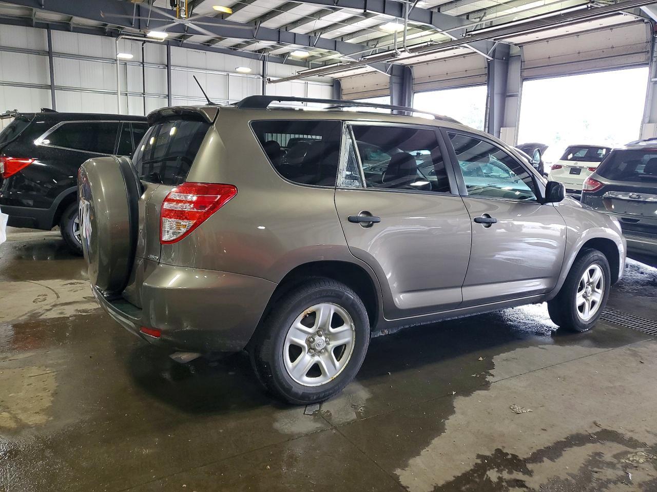 2011 Toyota Rav4 Base - Image 3