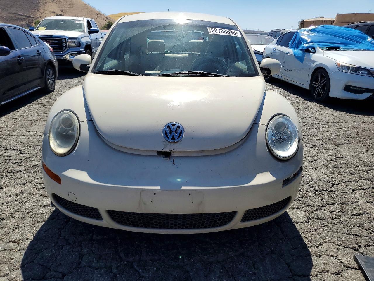 2008 Volkswagen New Beetle S - Фото 5