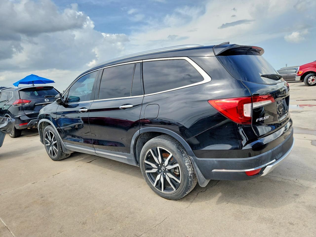 2019 Honda Pilot Touring - Фото 2