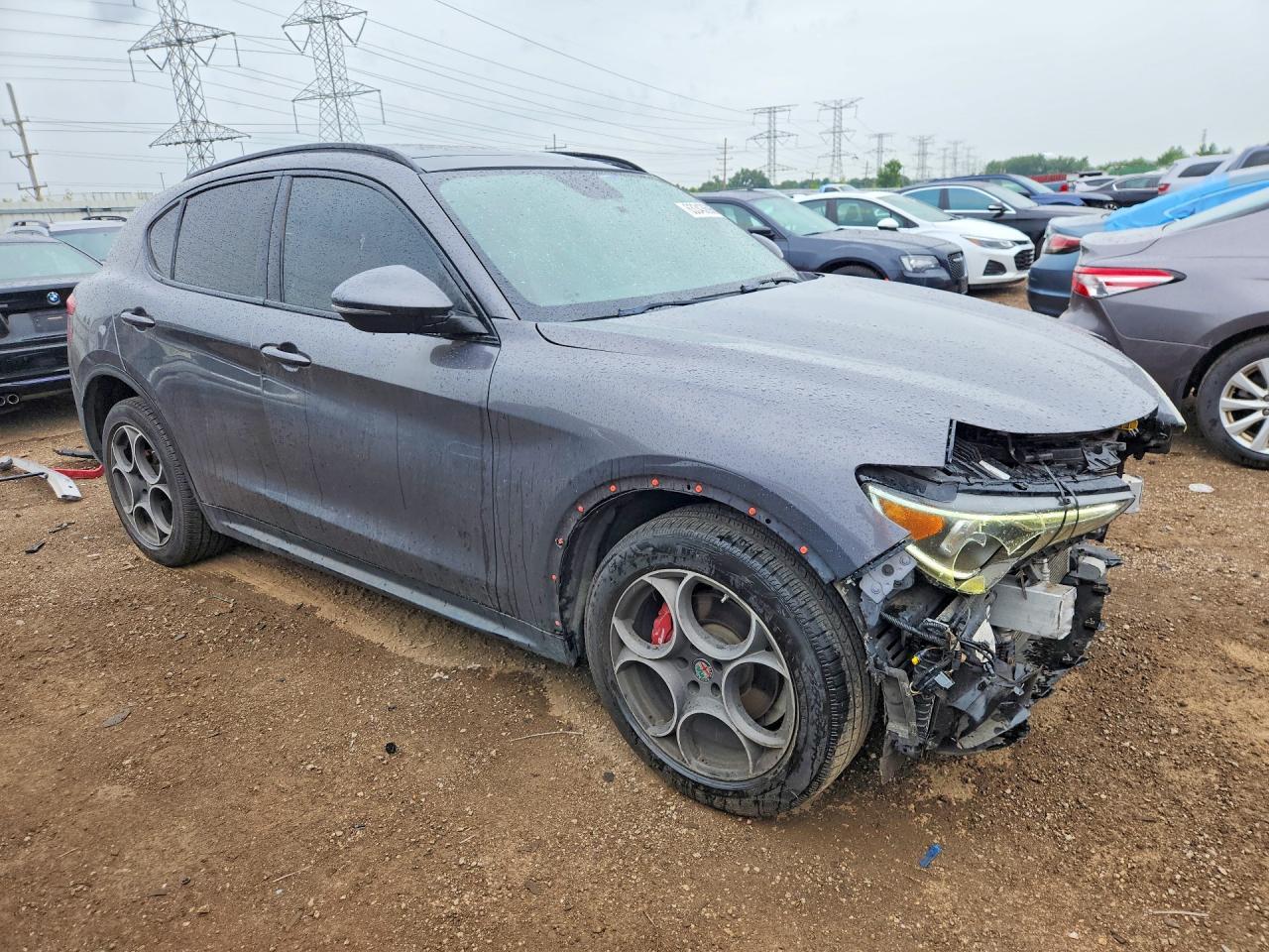 2018 Alfa Romeo Stelvio Sport - Image 4