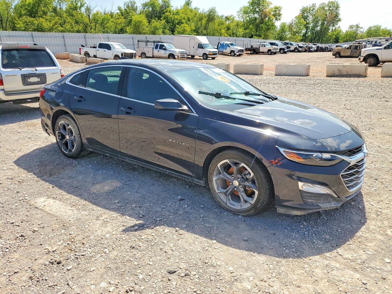 2023 Chevrolet Malibu Lt - Фото 4