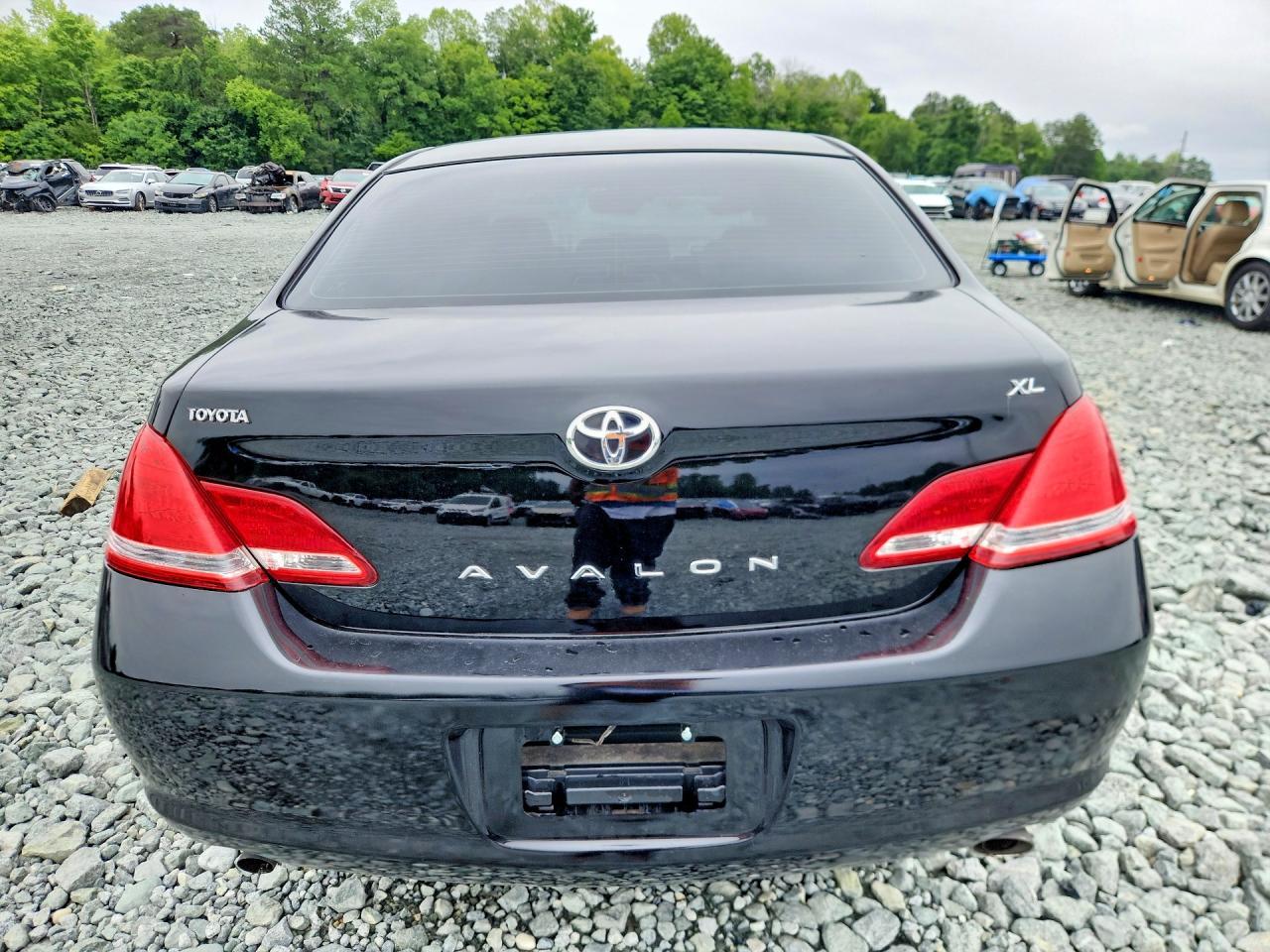 2007 Toyota Avalon Xl - Image 6