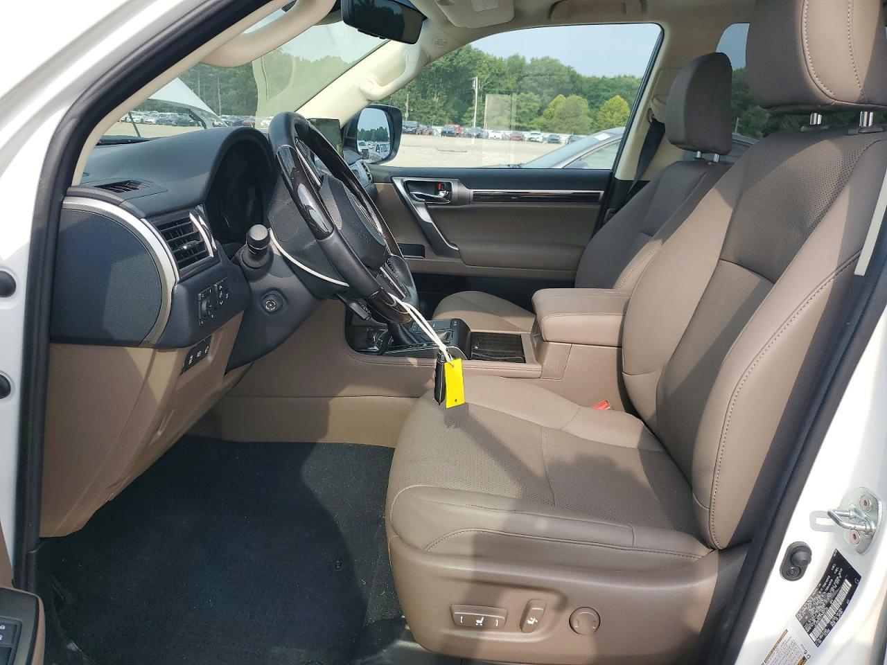 2023 Lexus Gx 460 - Image 7