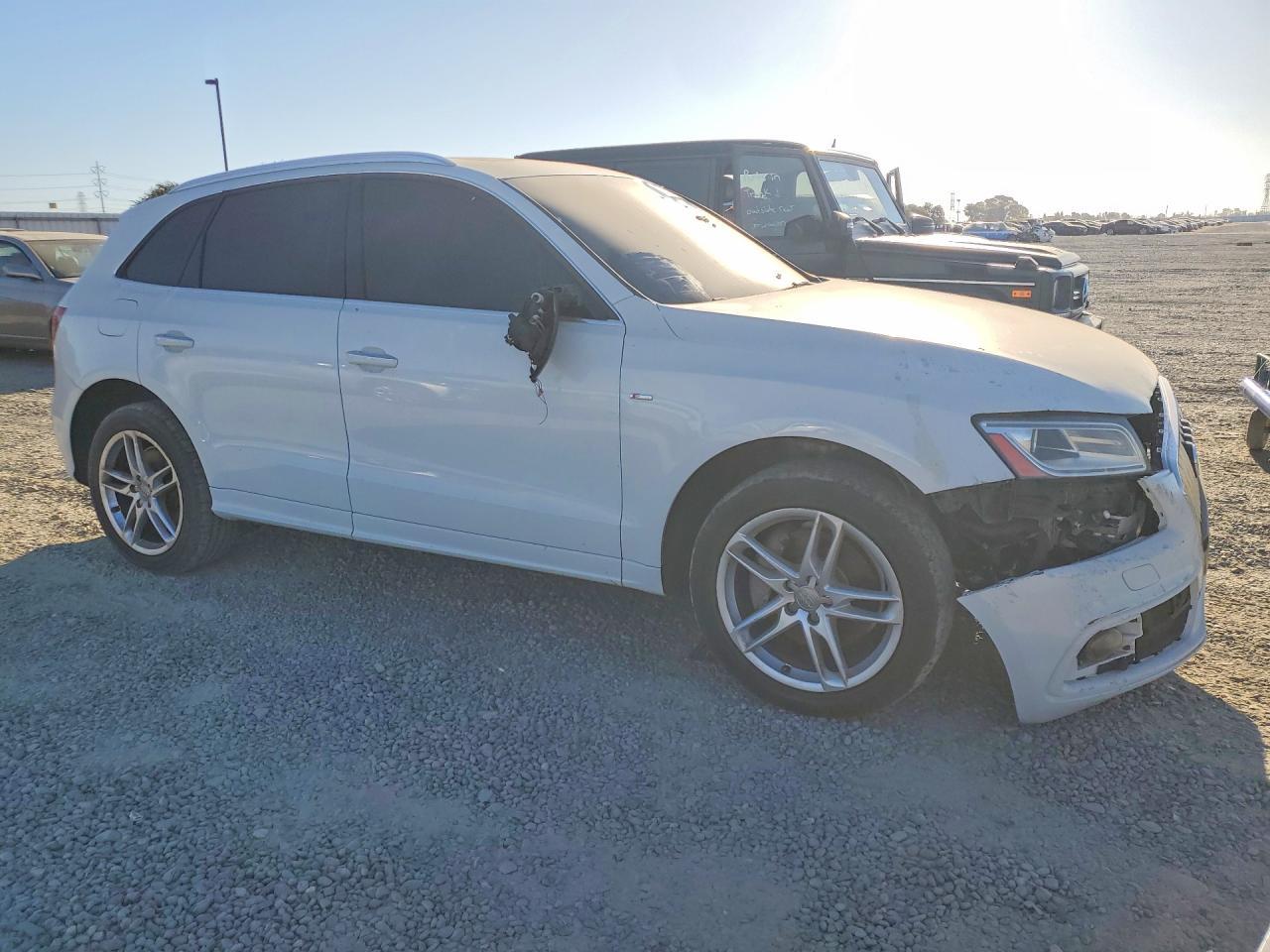 2015 Audi Q5 Premium Plus - Image 4