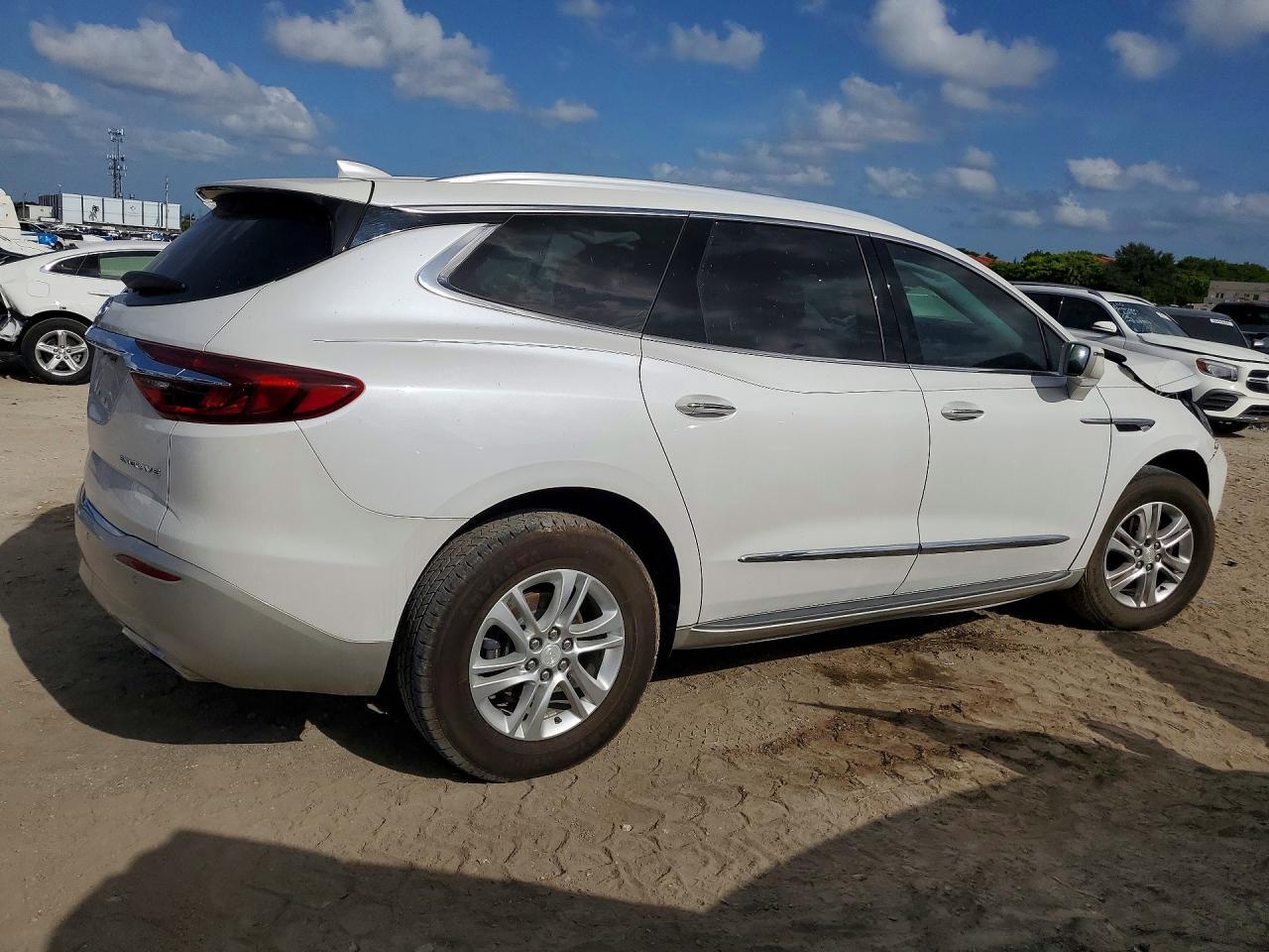 2019 Buick Enclave Essence - Фото 3