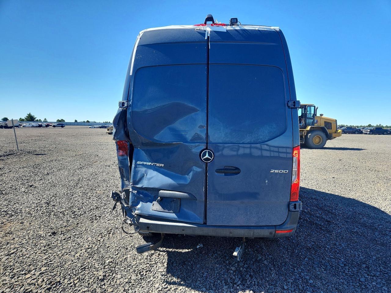 2019 Mercedes-Benz Sprinter 2500/3500 Delivery Van - Фото 6