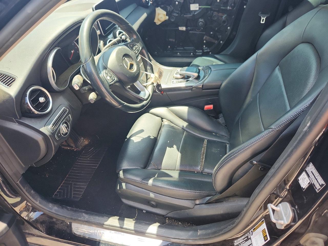 2015 Mercedes-Benz C 300 4Matic - Image 7