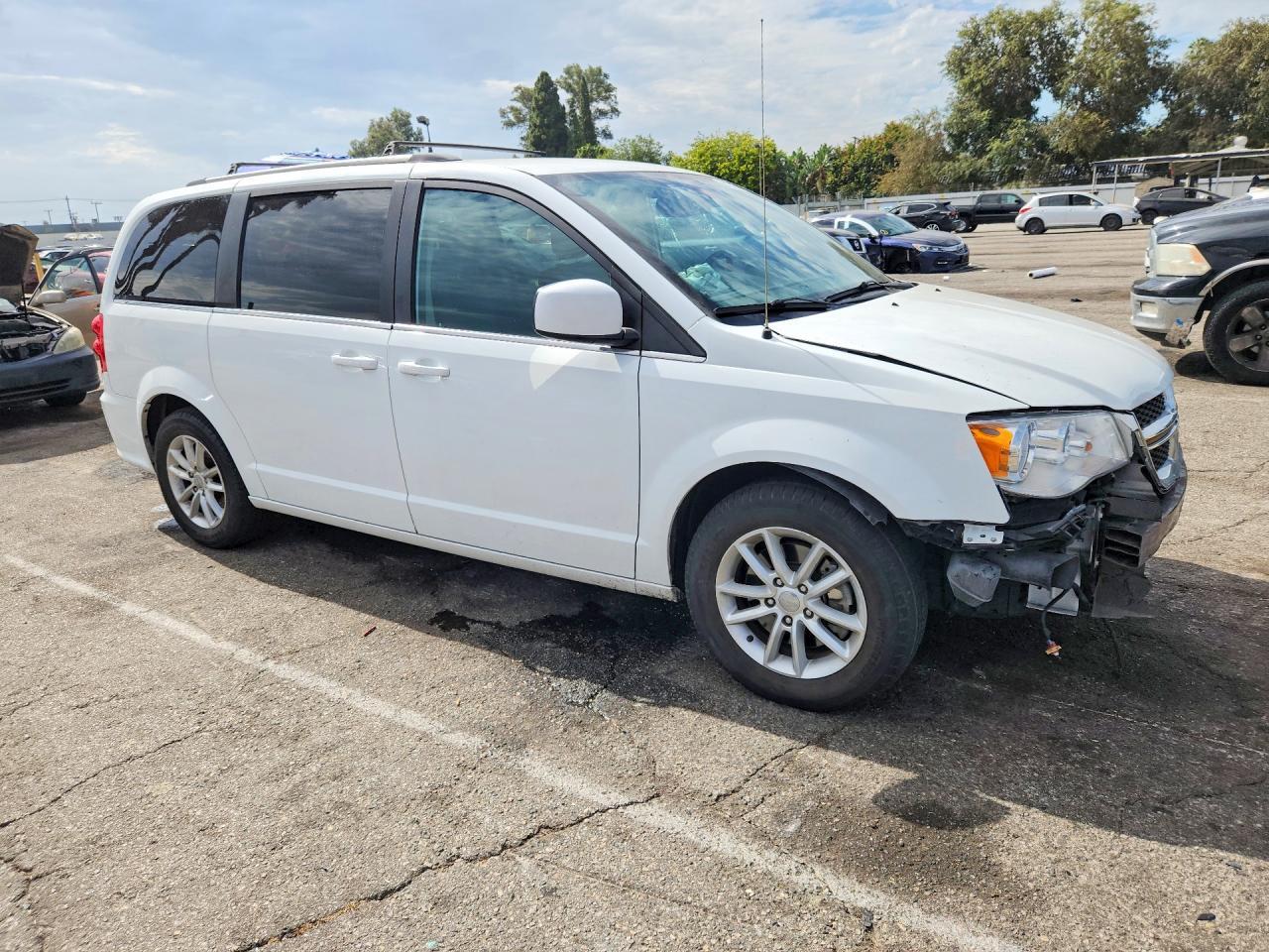 2019 Dodge Grand Caravan Sxt - Фото 4