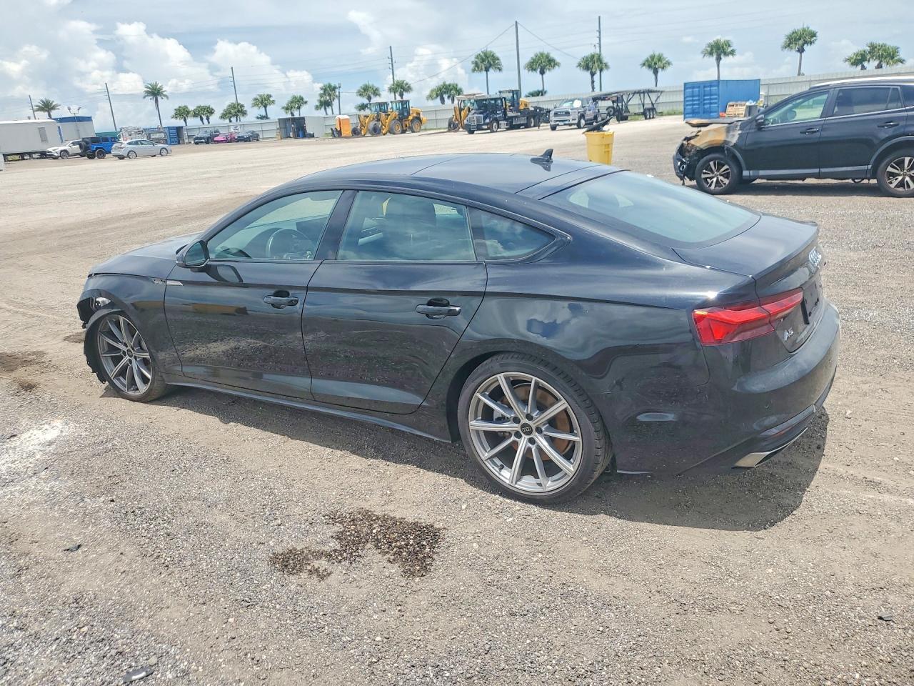 2025 Audi A5 Premium 45 - Фото 2