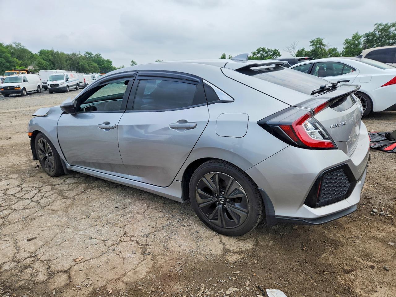 2018 Honda Civic Ex - Image 2