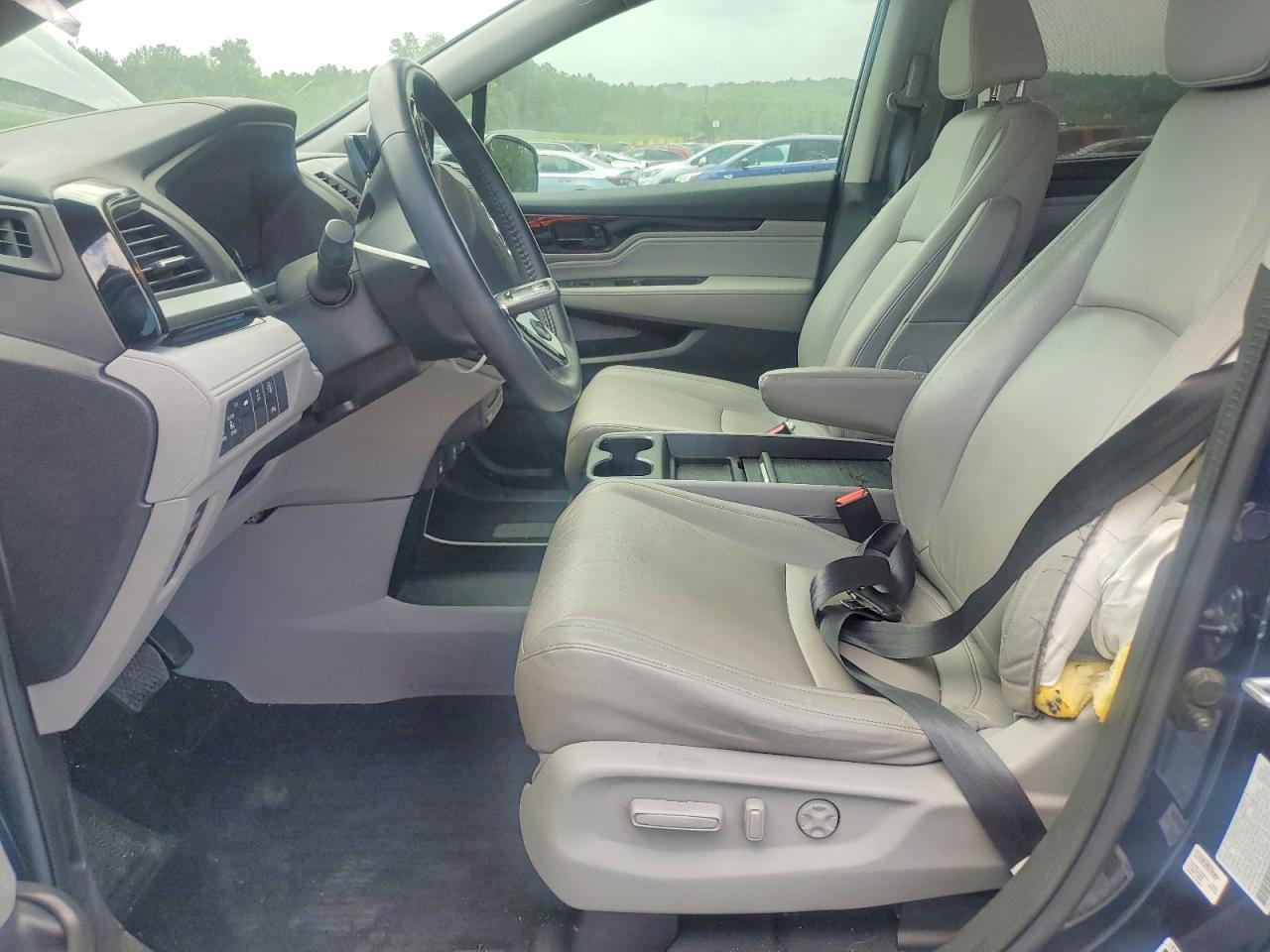 2023 Honda Odyssey Touring - Фото 7