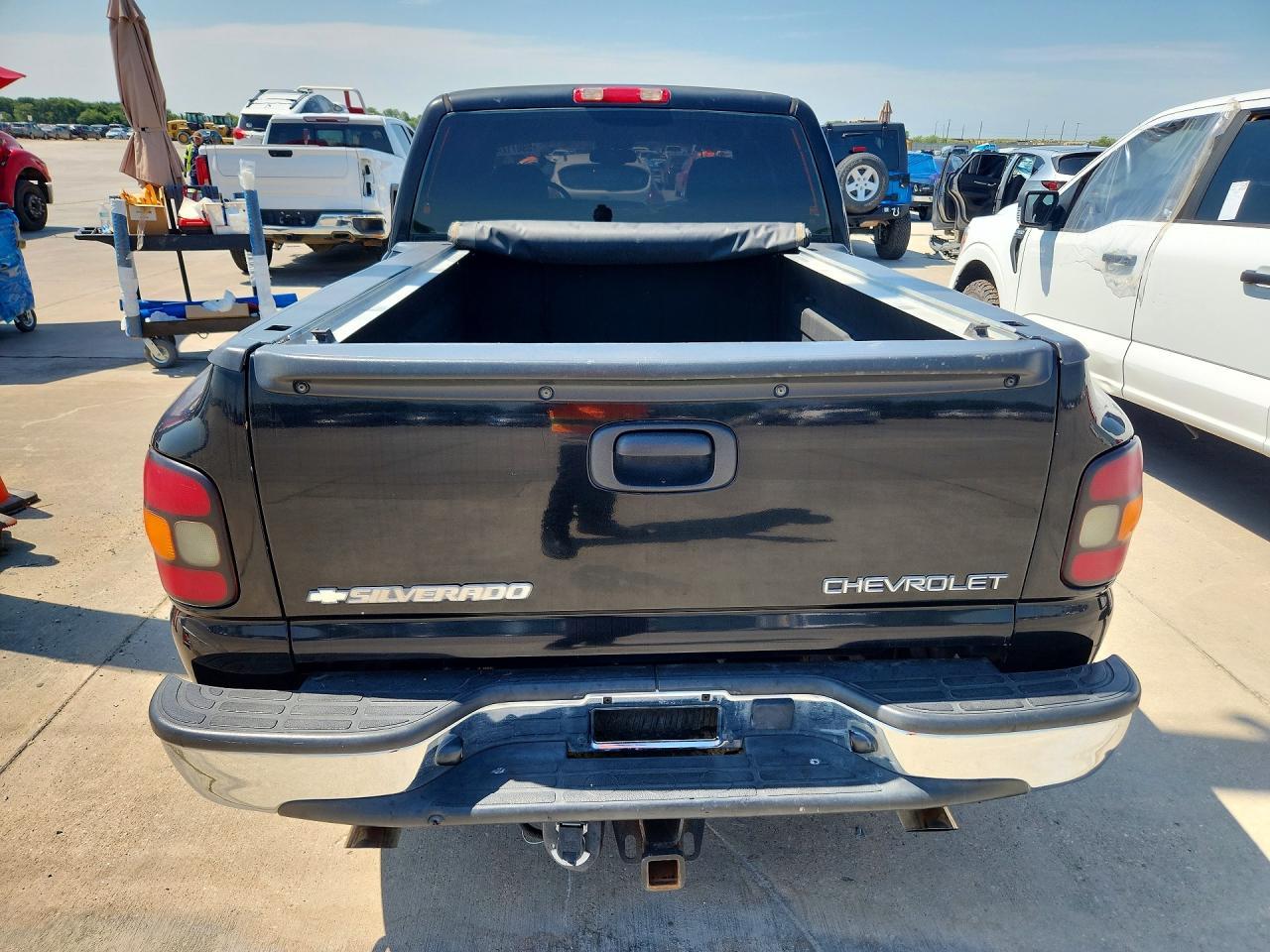 2005 Chevrolet Silverado C1500 - Фото 6