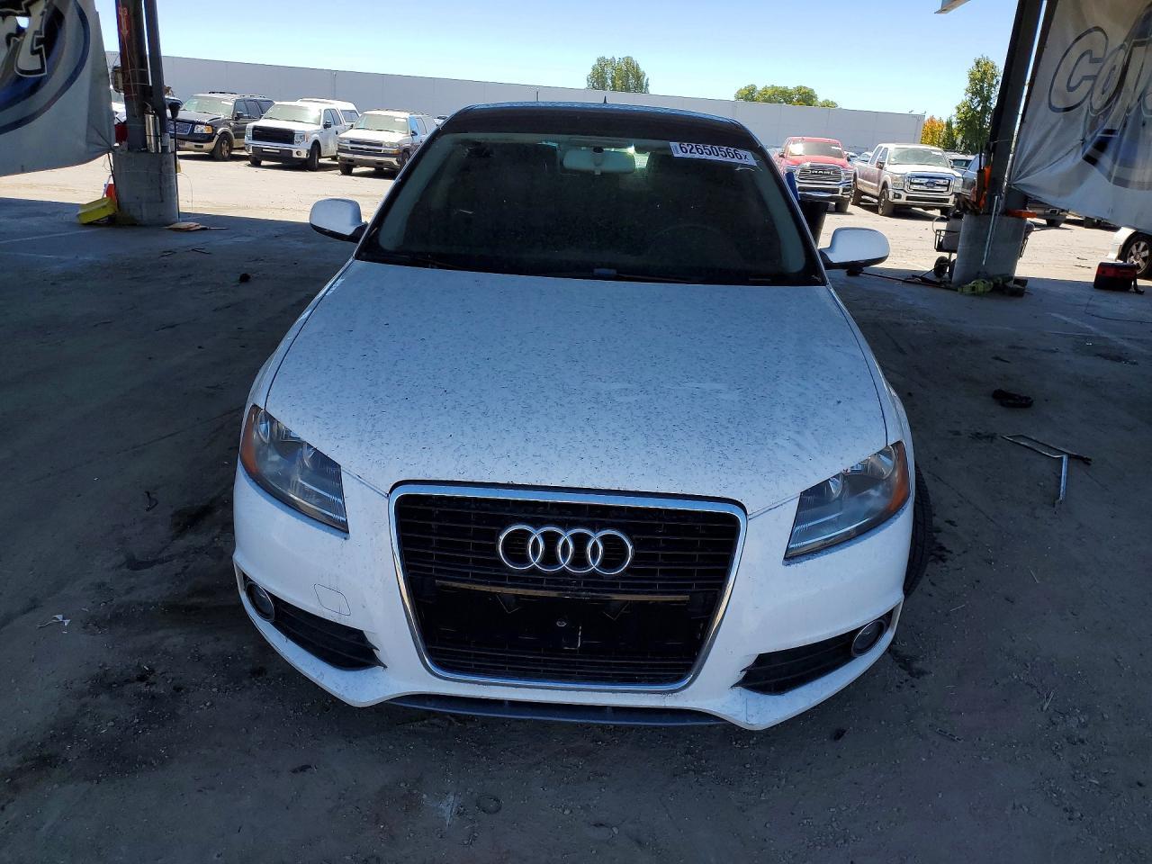 2012 Audi A3 Premium - Фото 5