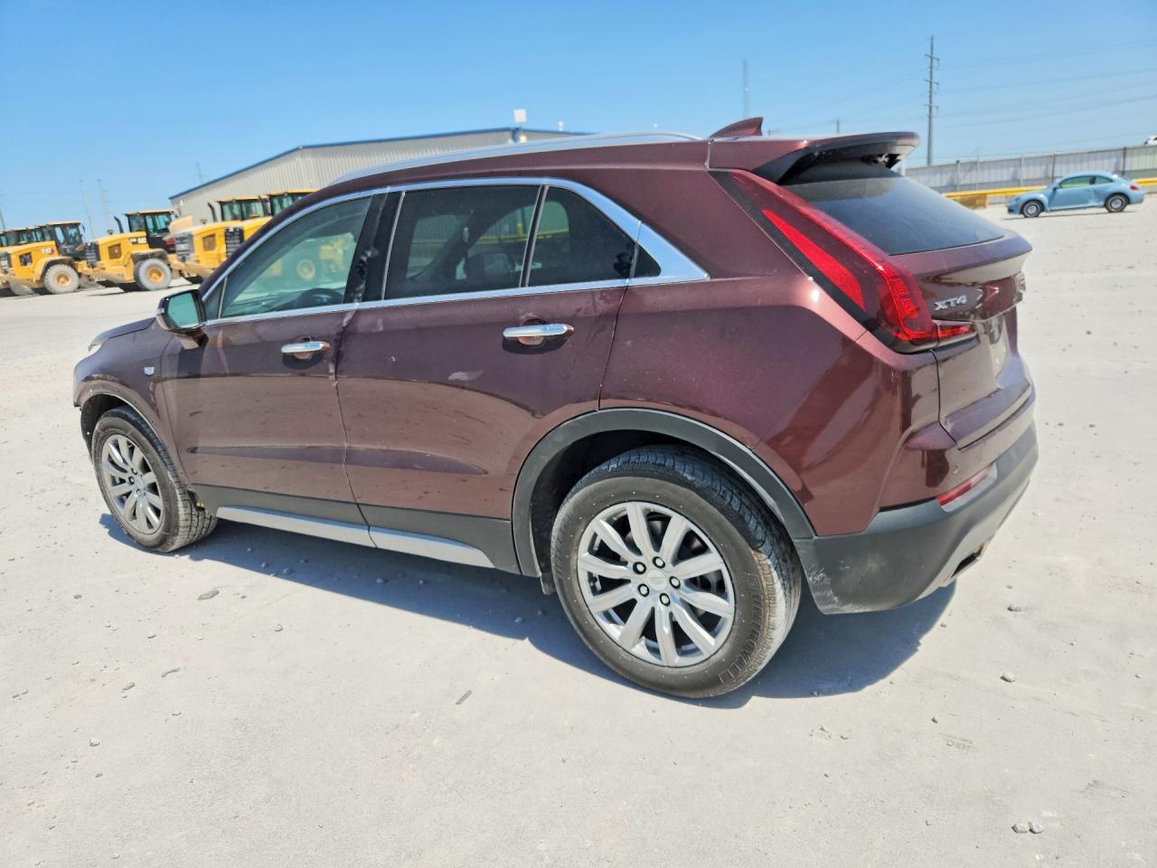 2023 Cadillac Xt4 Premium Luxury - Фото 2