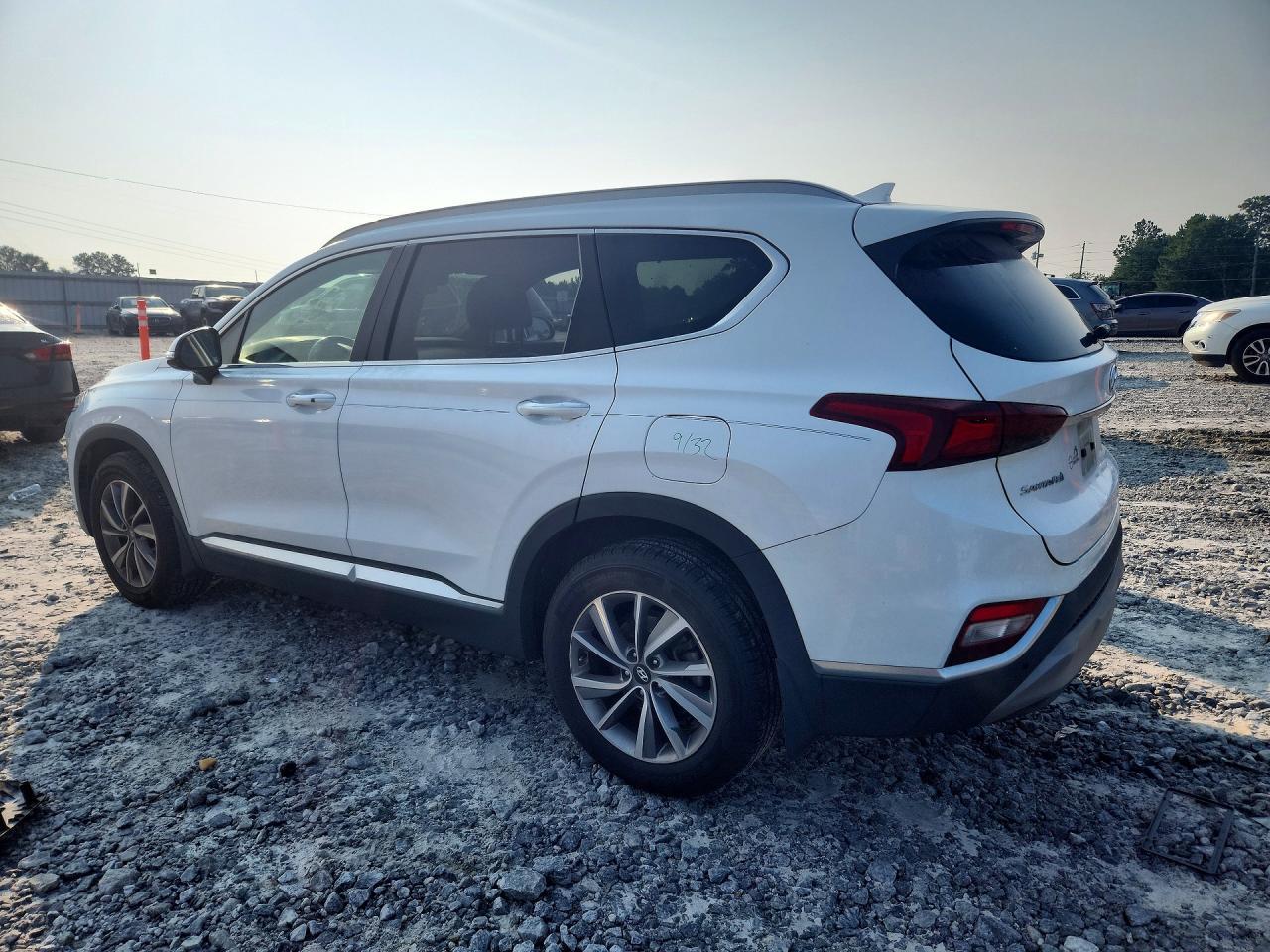 2019 Hyundai Santa Fe Limited 2.4L - Image 2