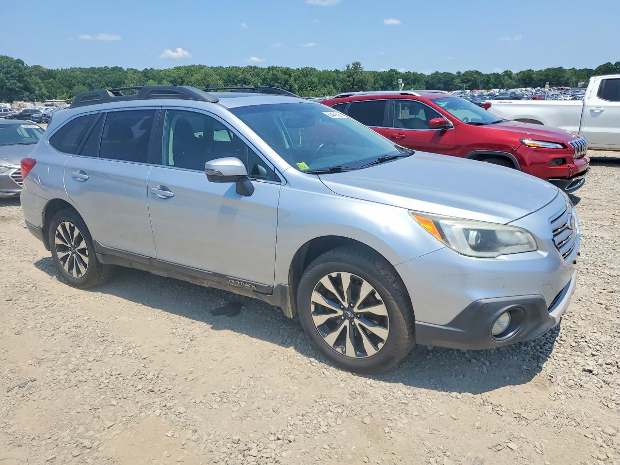 2015 Subaru Outback 2.5I Limited - Image 4